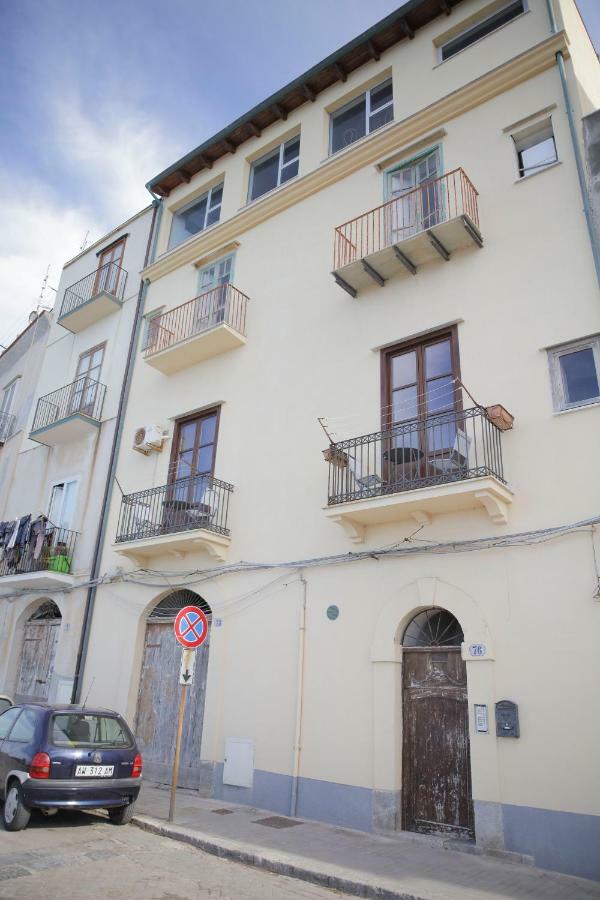 Costabella Apartment Cefalu Exterior photo
