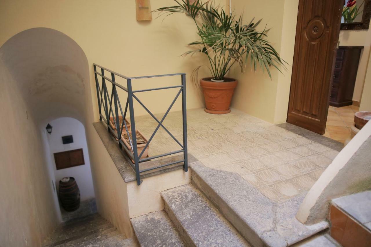 Costabella Apartment Cefalu Exterior photo